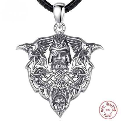 Farkasfej alakú Odin ezüst medál hollóval díszítve