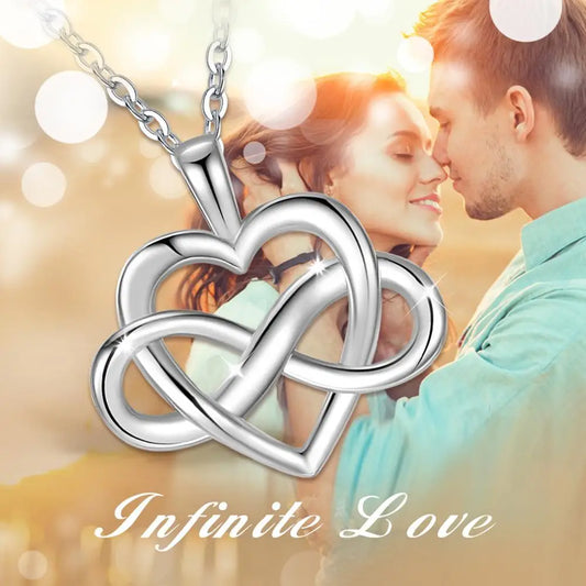 Örök szerelem, ezüst medál lánccal vagy anélkül