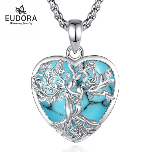 Életfát formázó ölelő pár medál